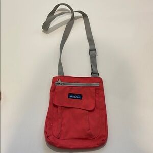 Kavu Keeper Crossbody Bag with Sporty Design